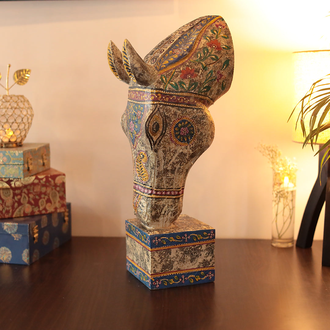 Aesthetic Wooden Horse Head/ Feng Shui For Home Decor/Symbol of Positive Energy In 21 Inches