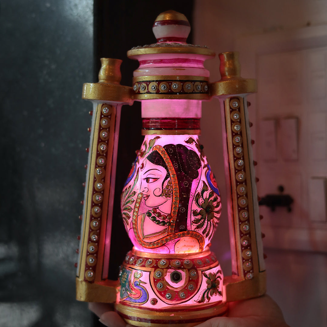 MARBLE LALTEN CUM LAMP