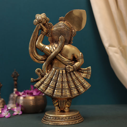 Brass Dwarkadhish or Shrinath ji Fine Finish Idol 14" (35.56 Cm)