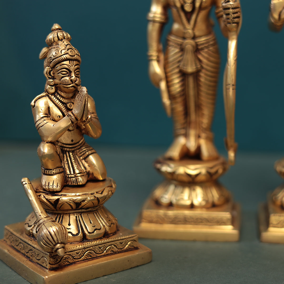 Brass Ram Darbar Statue in 10.5 Inches (26.67 Cm)
