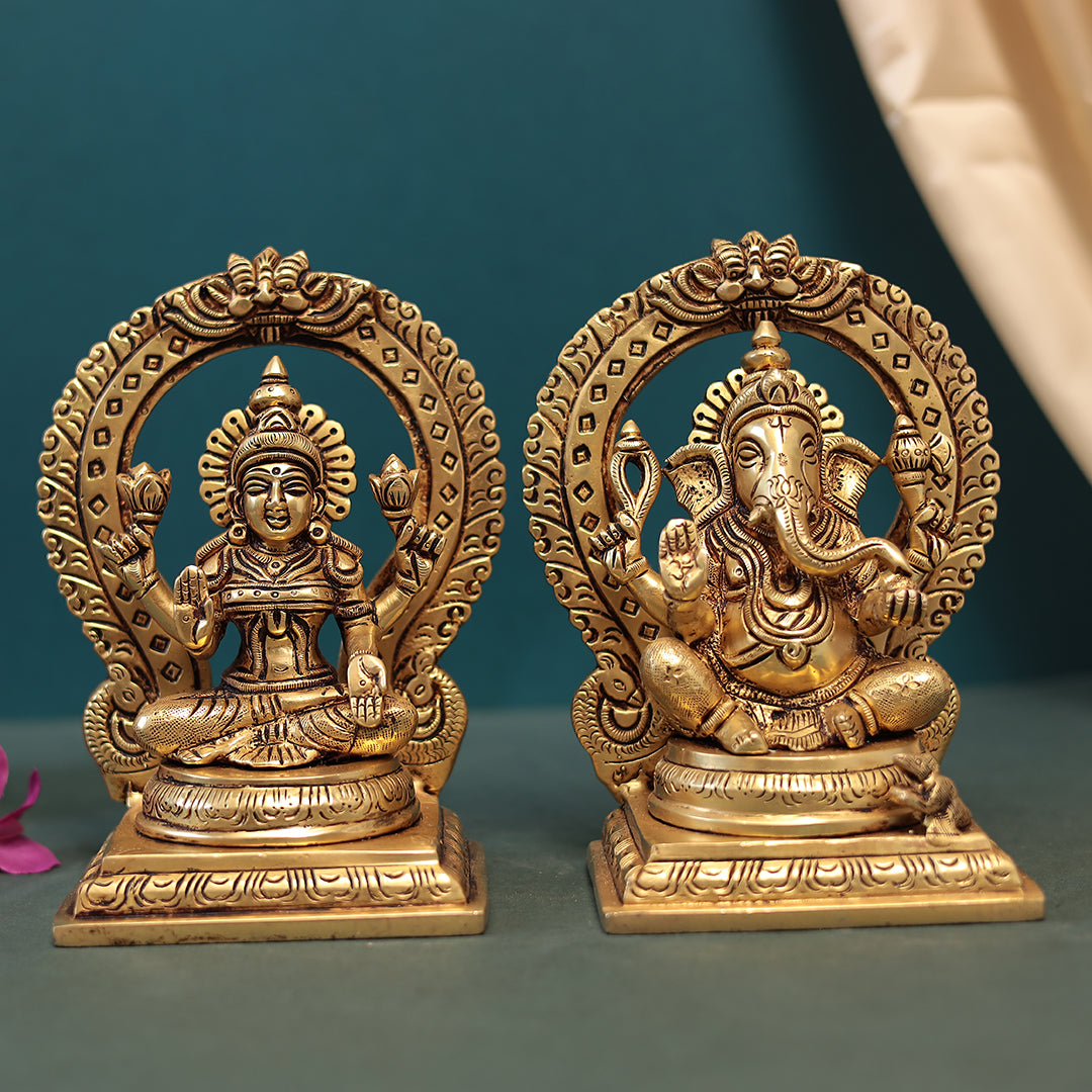 Brass Lakshmi/Laxmi and Ganesh Set In 7"
