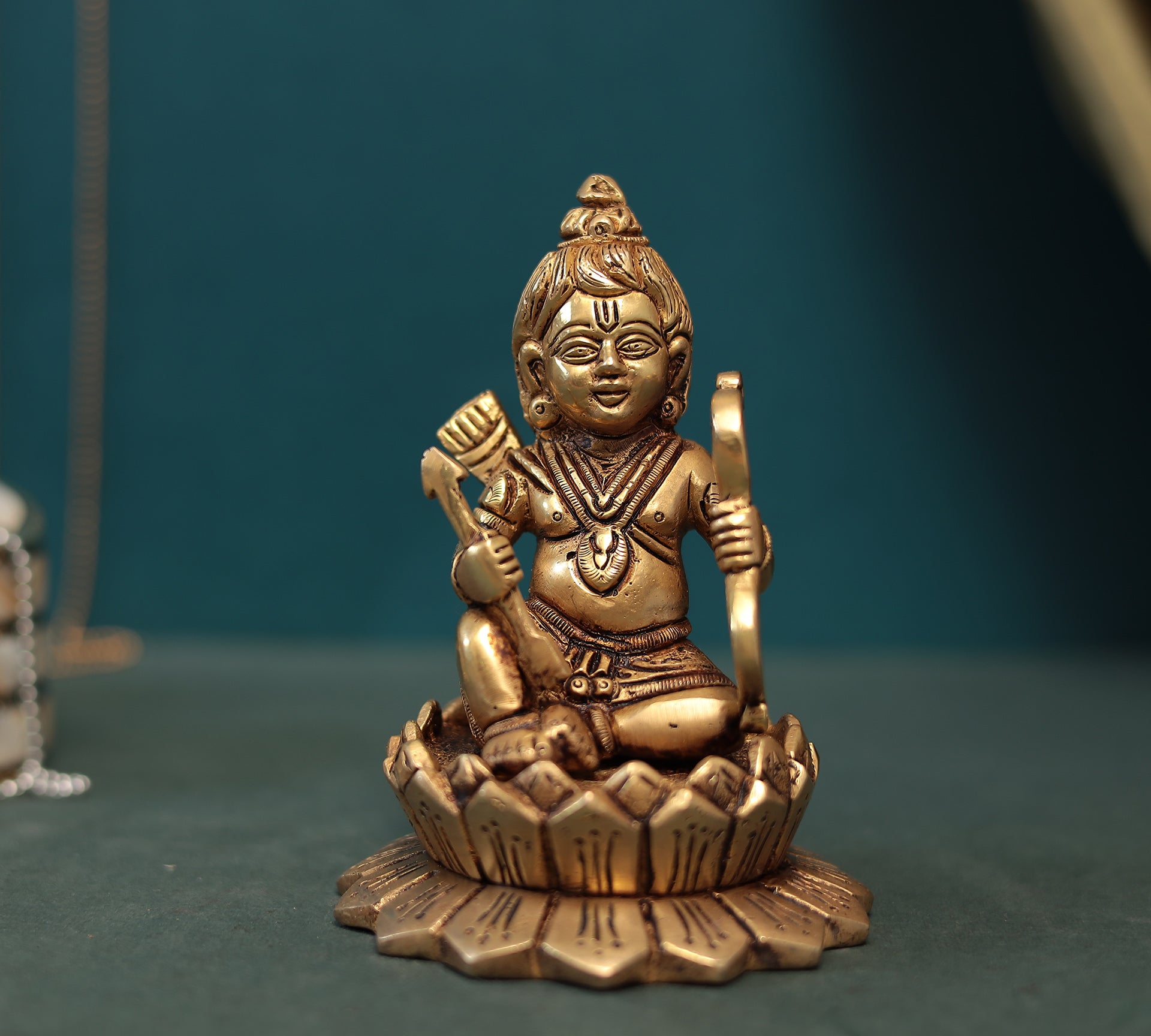 Superfine Brass Bal Ram Lalla Seated On Lotus In 5 Inches (12.7 Cm)