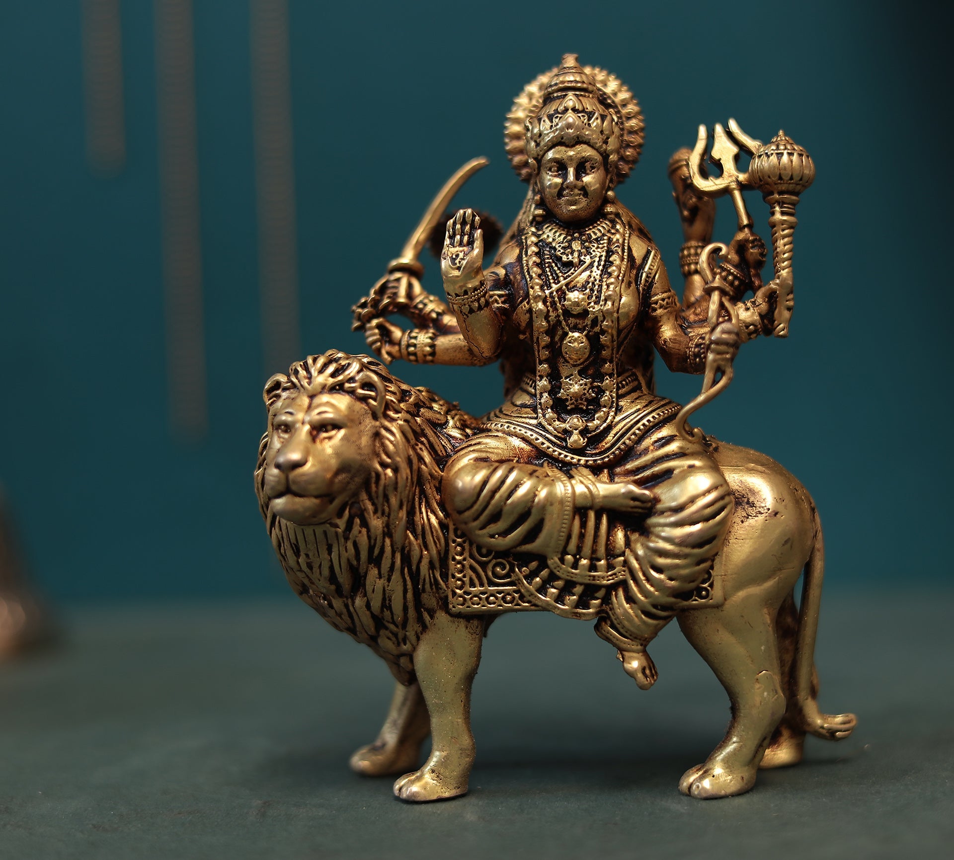 Superfine Puja Essential Brass Durga In 5.5 Inches (14 Cm)