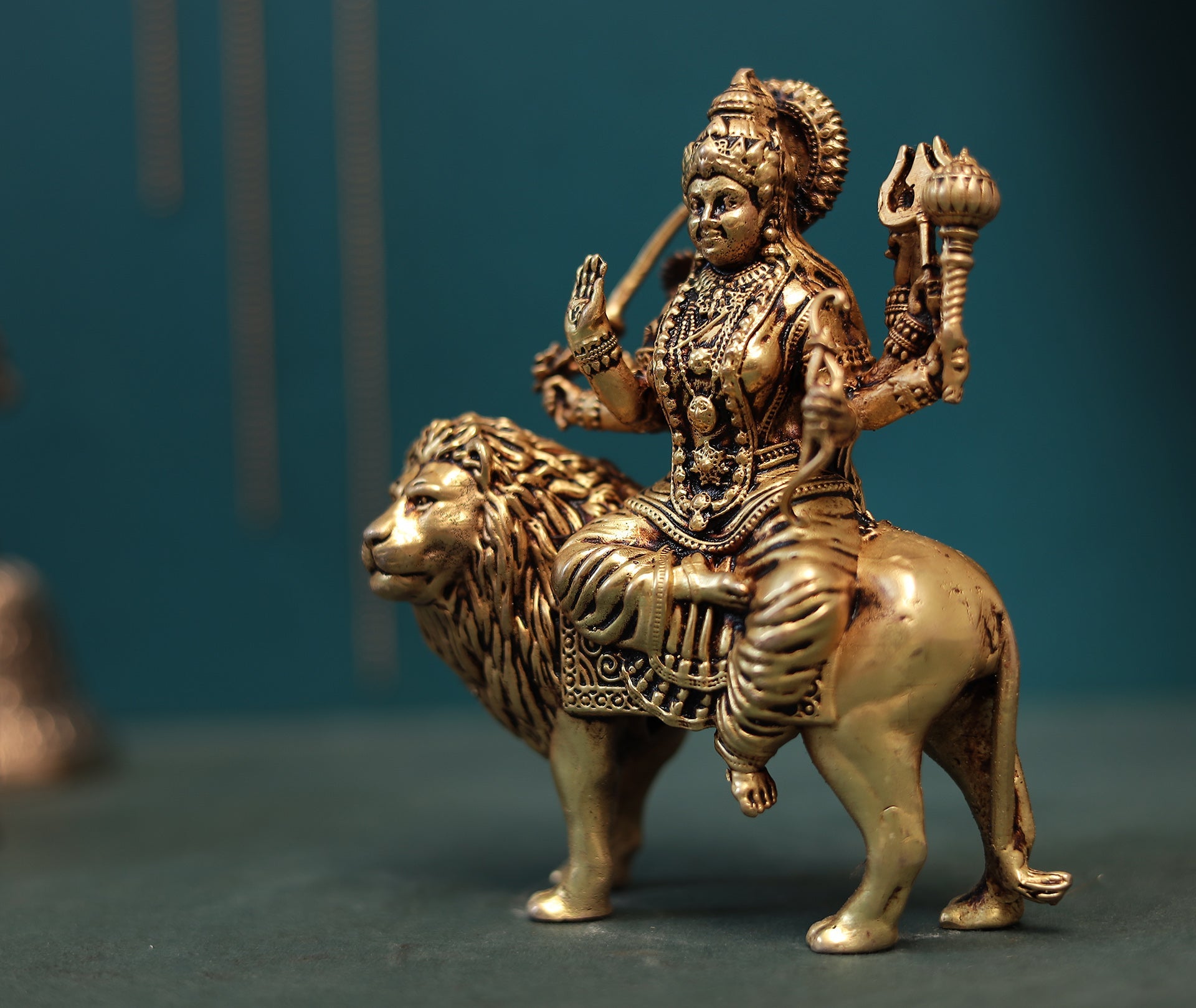 Superfine Puja Essential Brass Durga In 5.5 Inches (14 Cm)