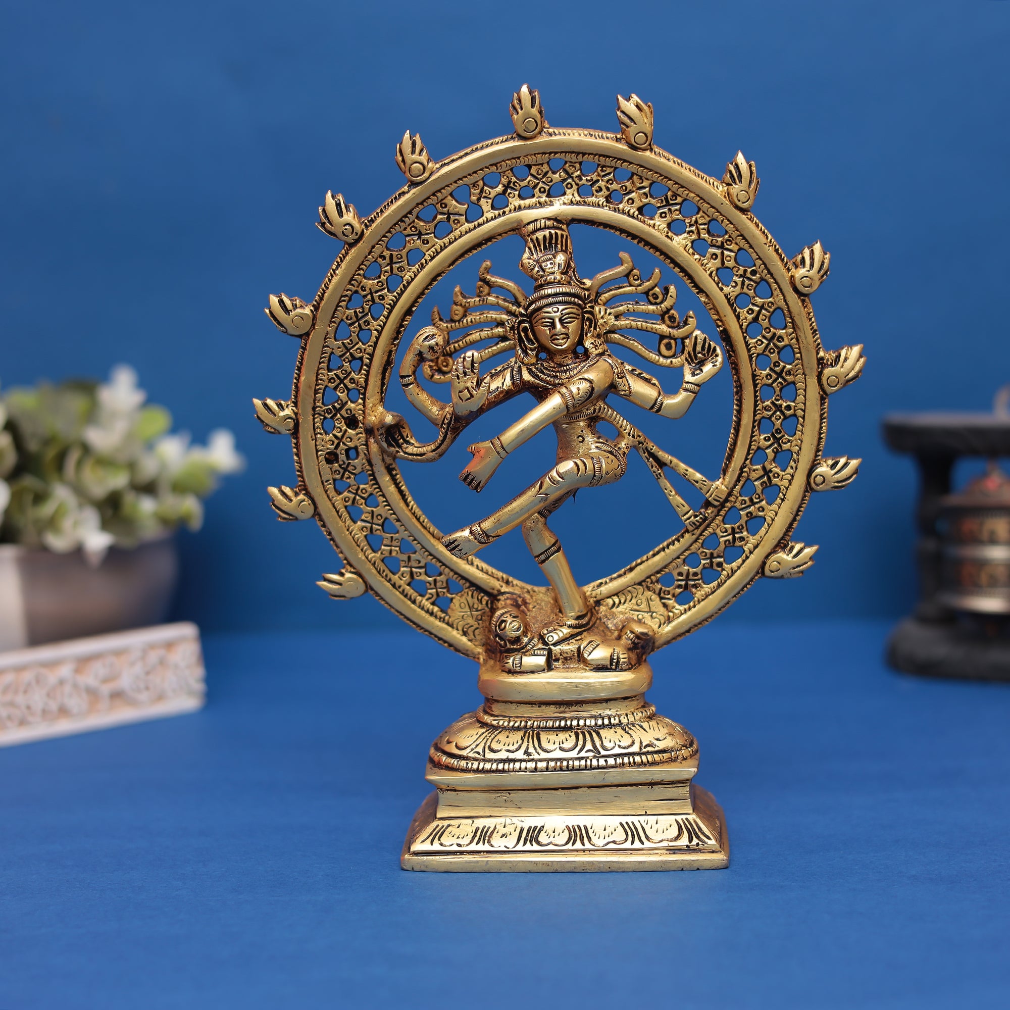 Brass Natraj Idol – Symbol of Cosmic Energy & Divine Art In 9 Inches