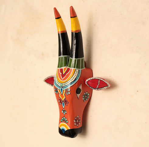 Exquisite Wooden Decorative Cow Head For Wall Decor In 11 Inches