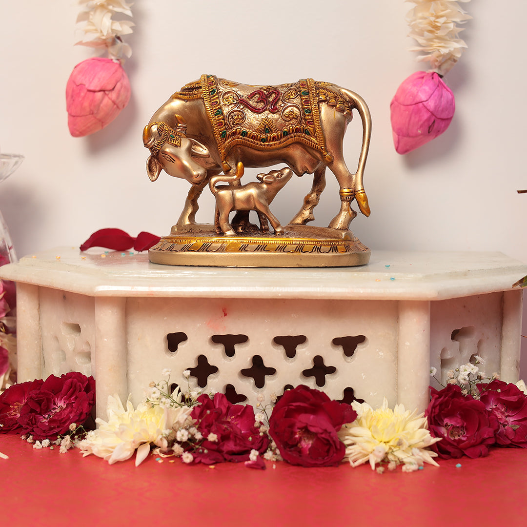 Divine Kamdhenu Cow with Calf For Puja/Home Decor in 5.5 Inch