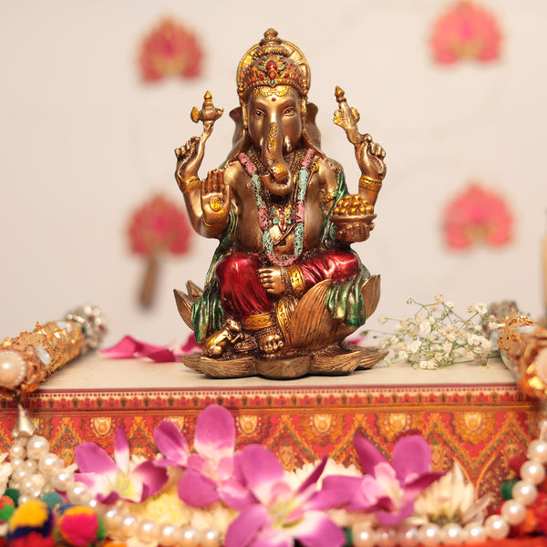 Lotus Ganesh Idol In 7 Inches