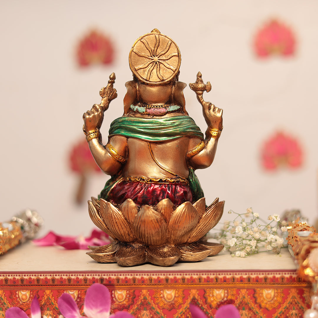 Lotus Ganesh Idol In 7 Inches