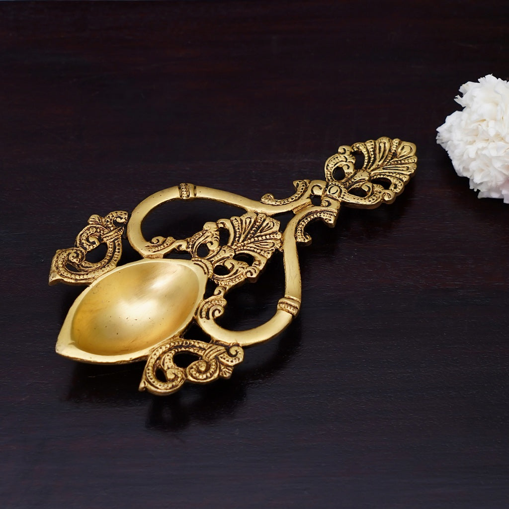 Aarti Diya with single burner