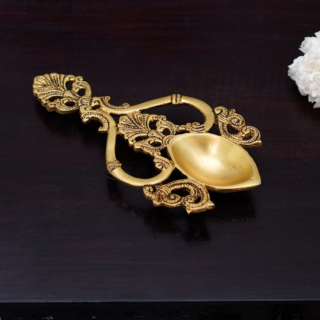 Aarti Diya with single burner