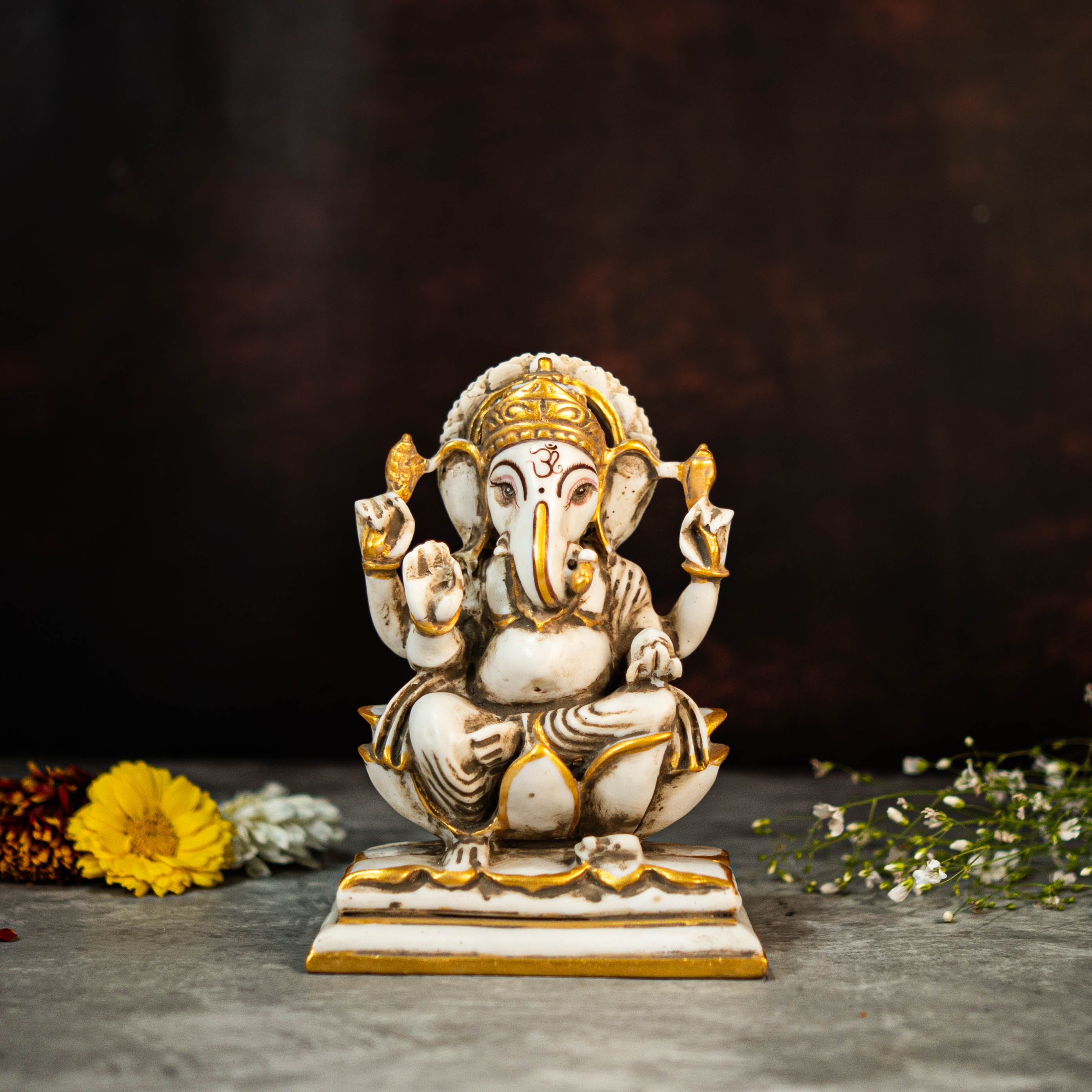 6.5" White Resin Ganesha