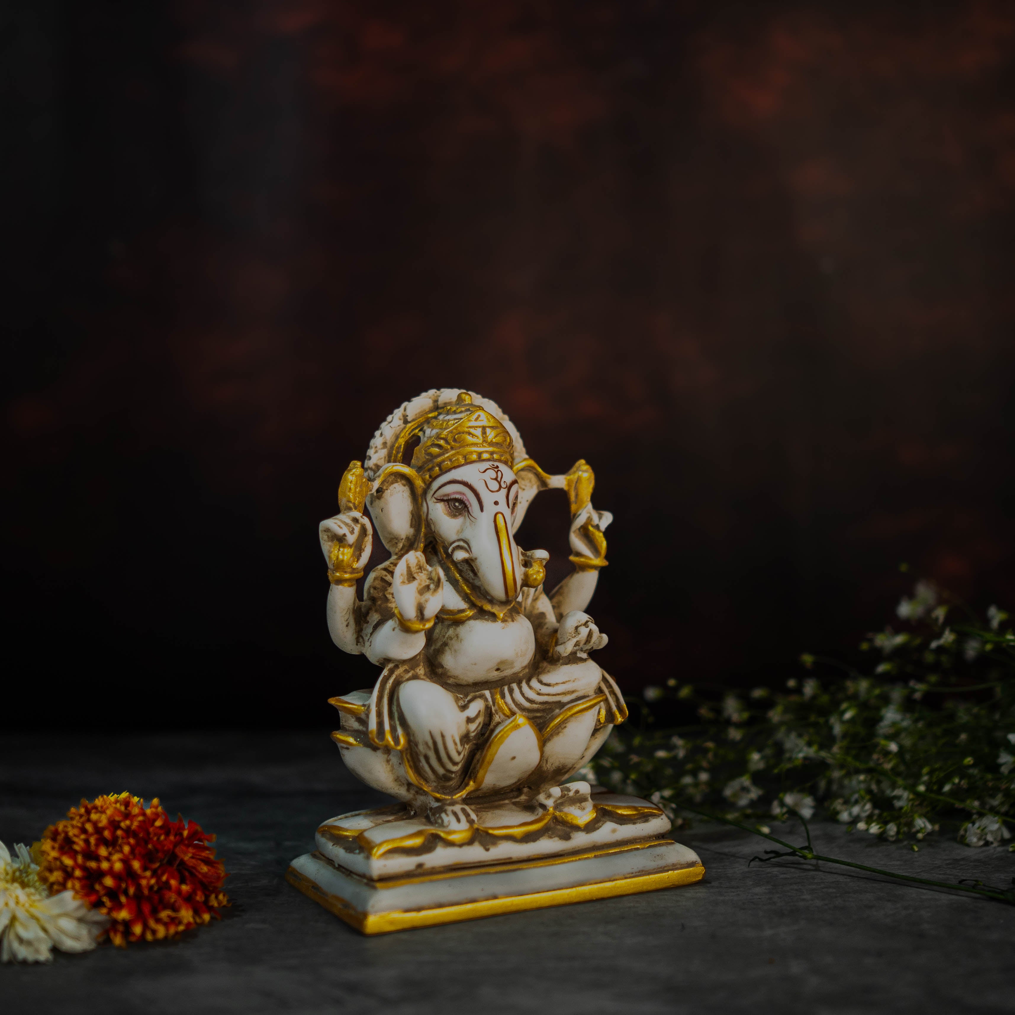6.5" White Resin Ganesha