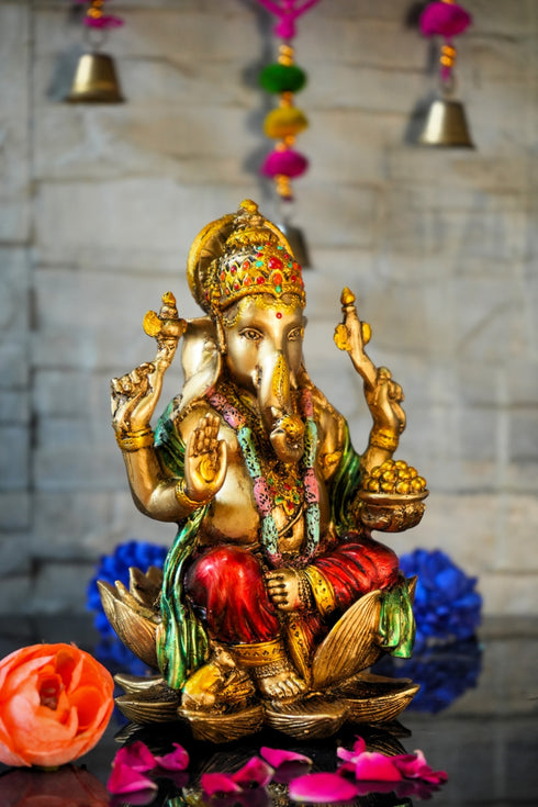 Lotus Ganesh Idol In 7 Inches