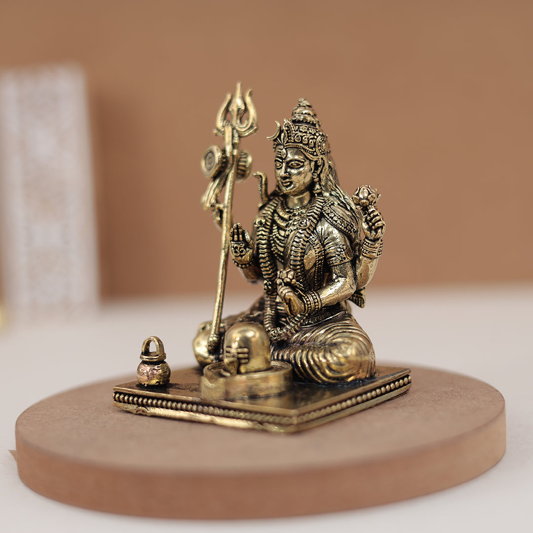 Divine Lord Shiva With Shivling In 3.5 Inches (8.8 Cm)