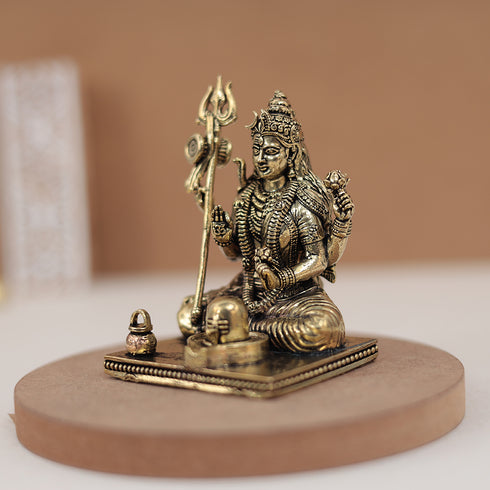 Divine Lord Shiva With Shivling In 3.5 Inches (8.8 Cm)