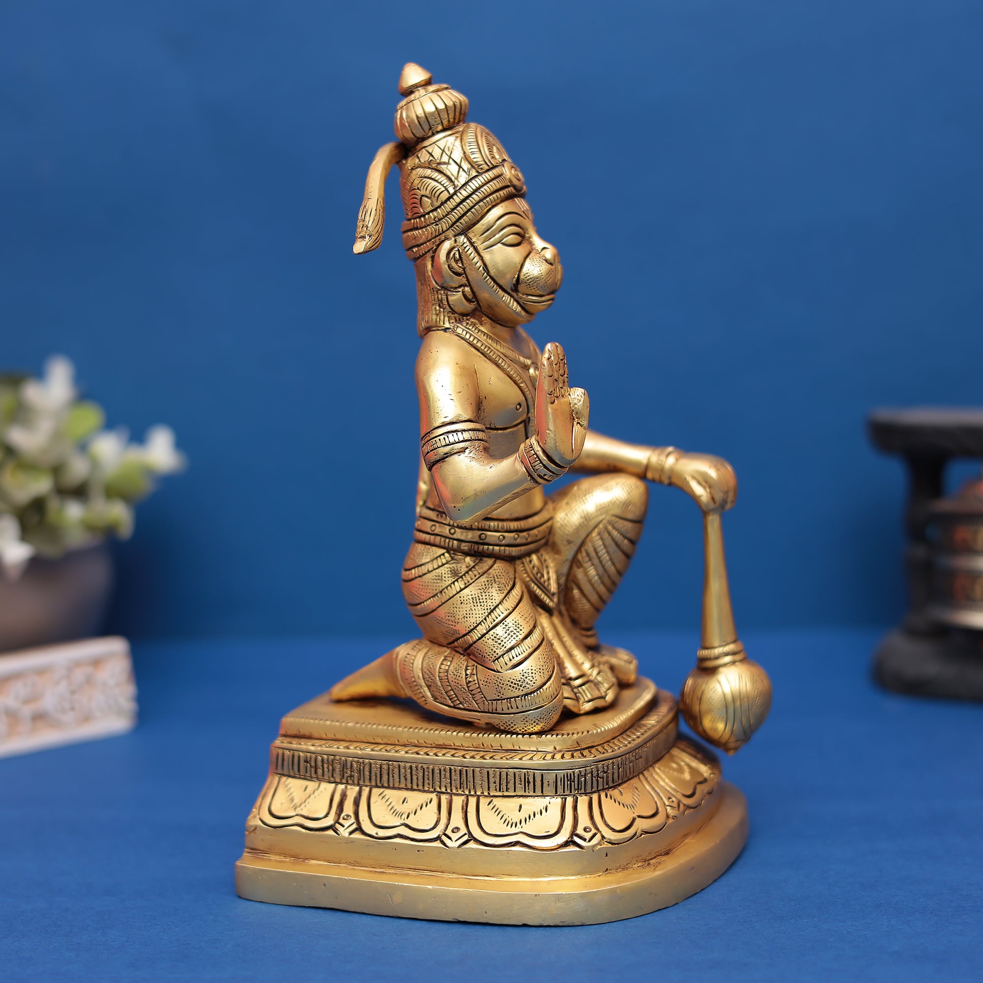 Brass Exquisitely Handcrafted Hanuman Idol in 10 Inches