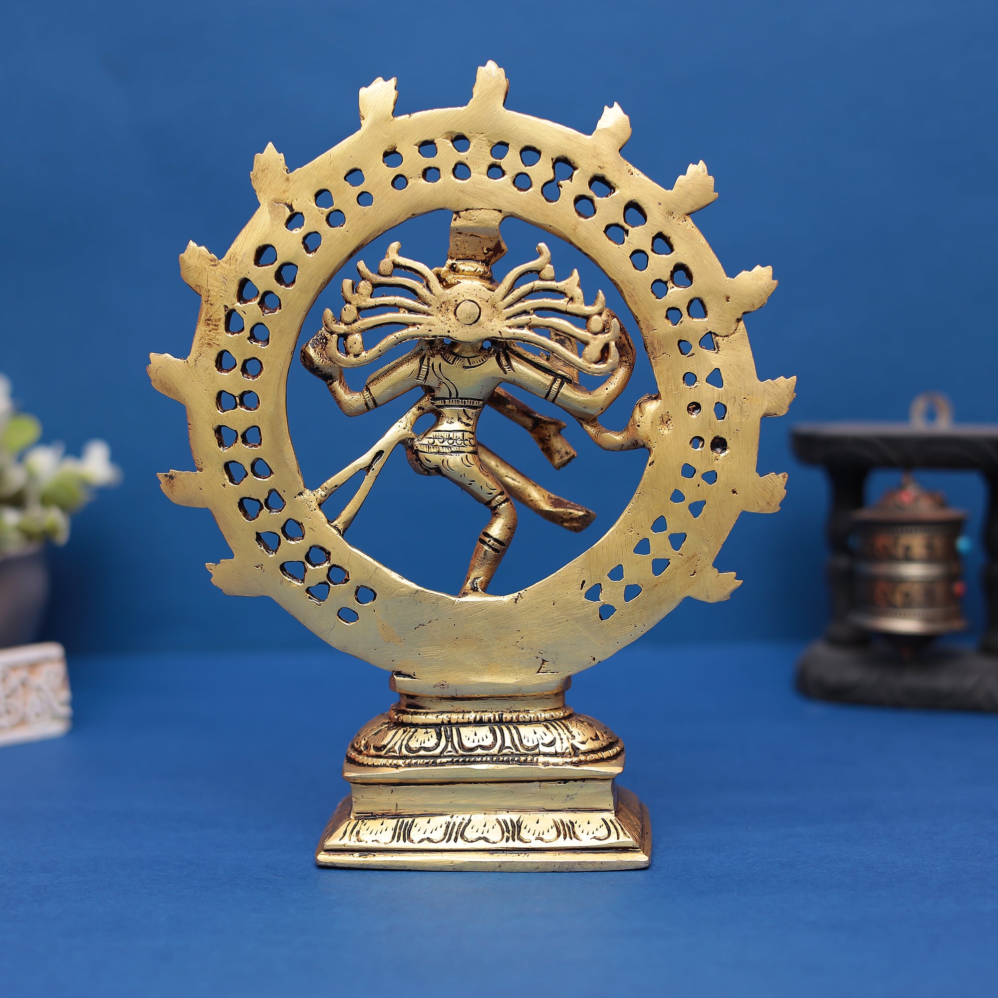 Brass Natraj Idol – Symbol of Cosmic Energy & Divine Art In 9 Inches