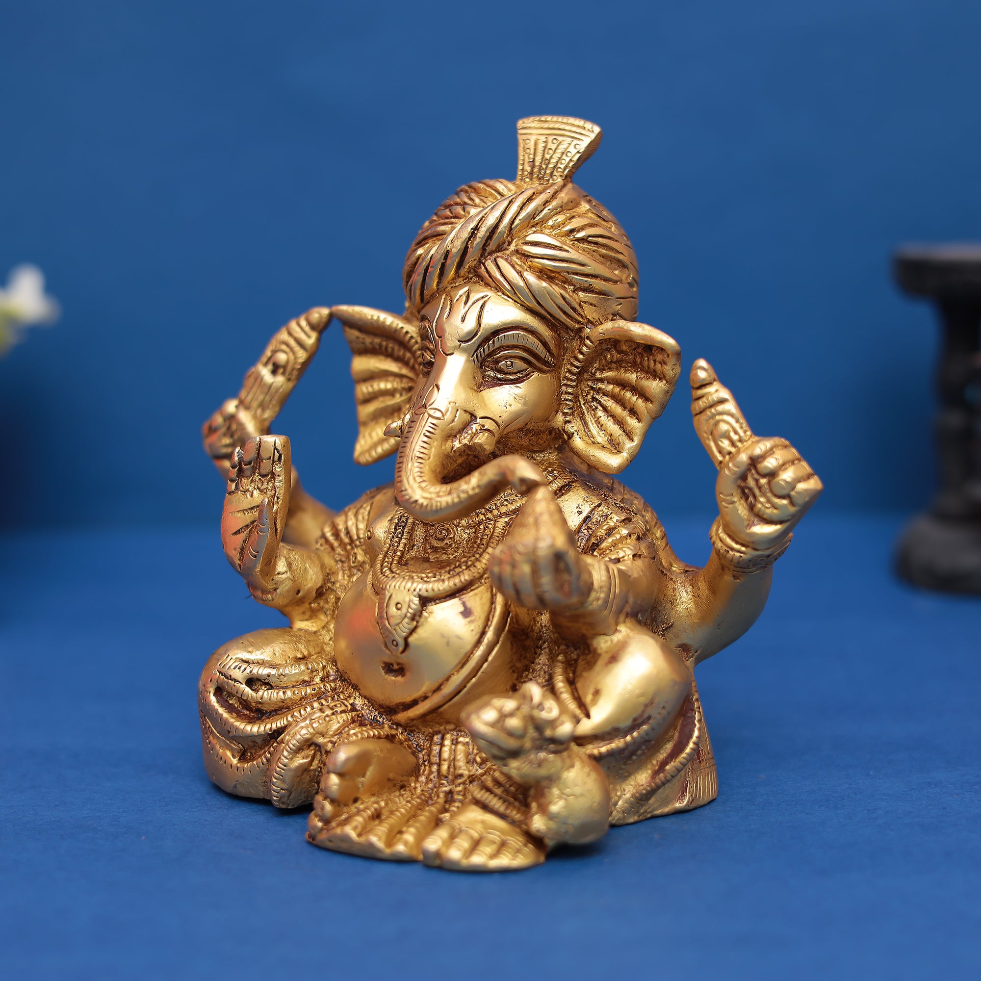 Brass Vakratund Ganesh Idol – Remover of Obstacles & Harbinger of Good Fortune in 6 inches