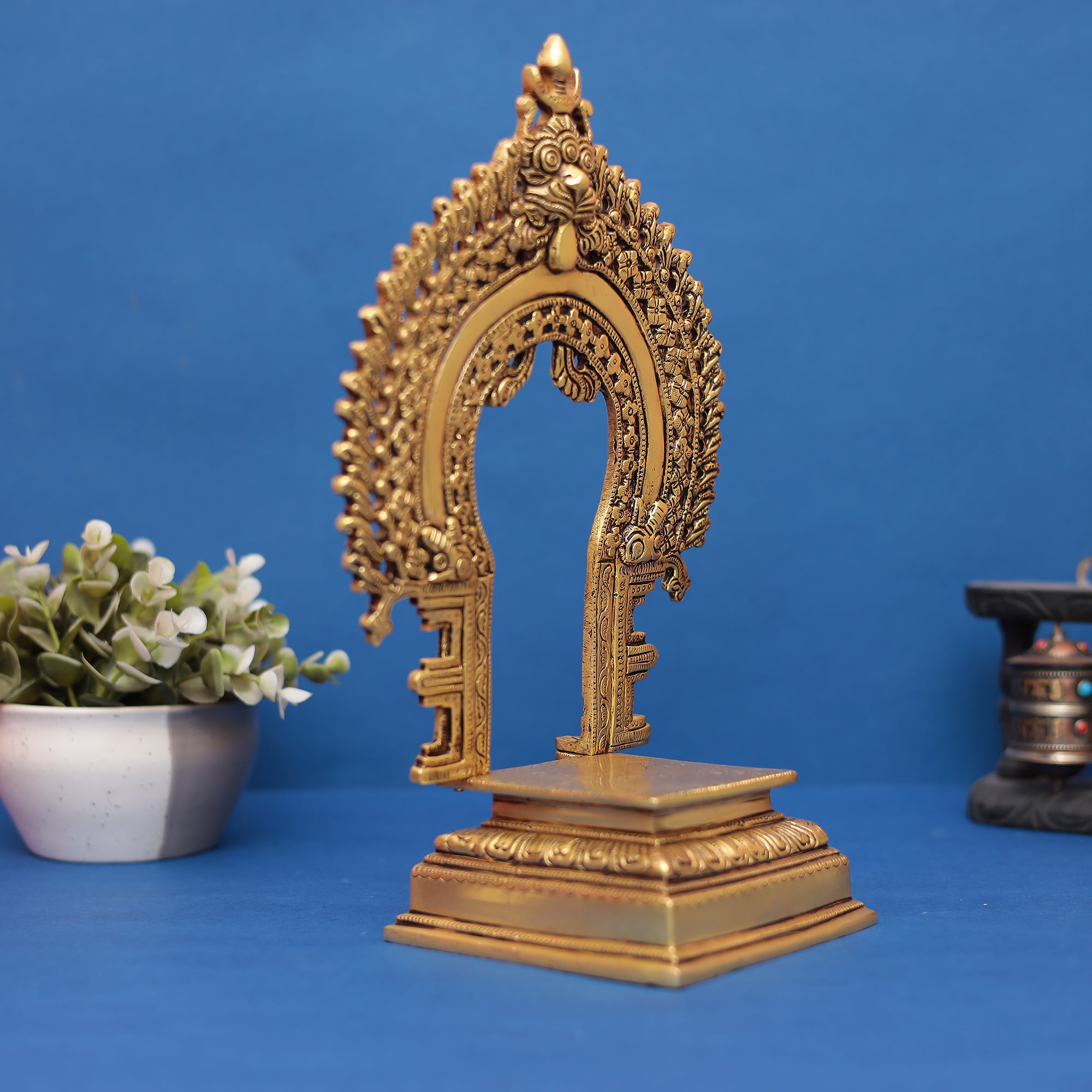 Small Brass Throne with Kirtimukha Prabhavali 12" INCH