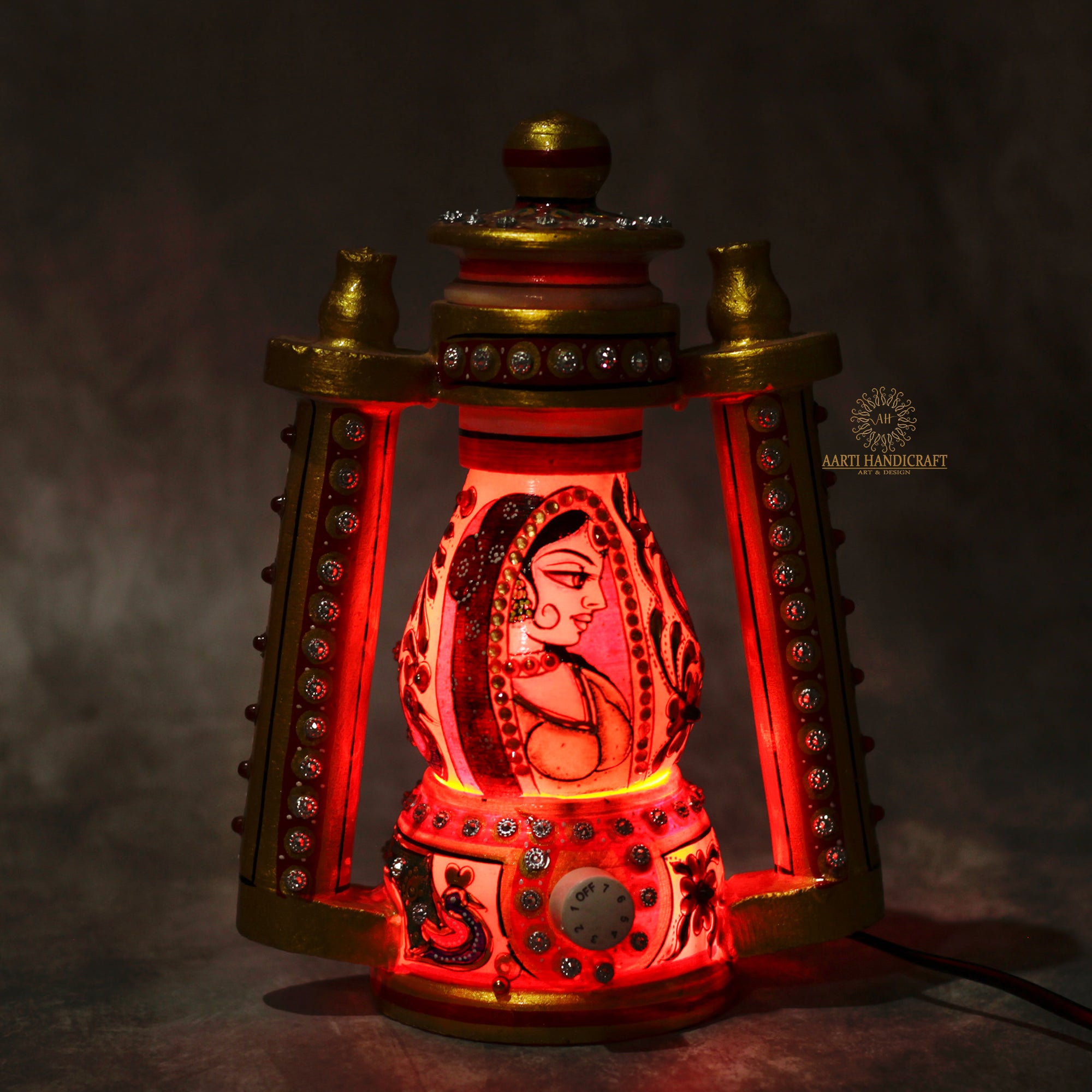 MARBLE LALTEN CUM LAMP