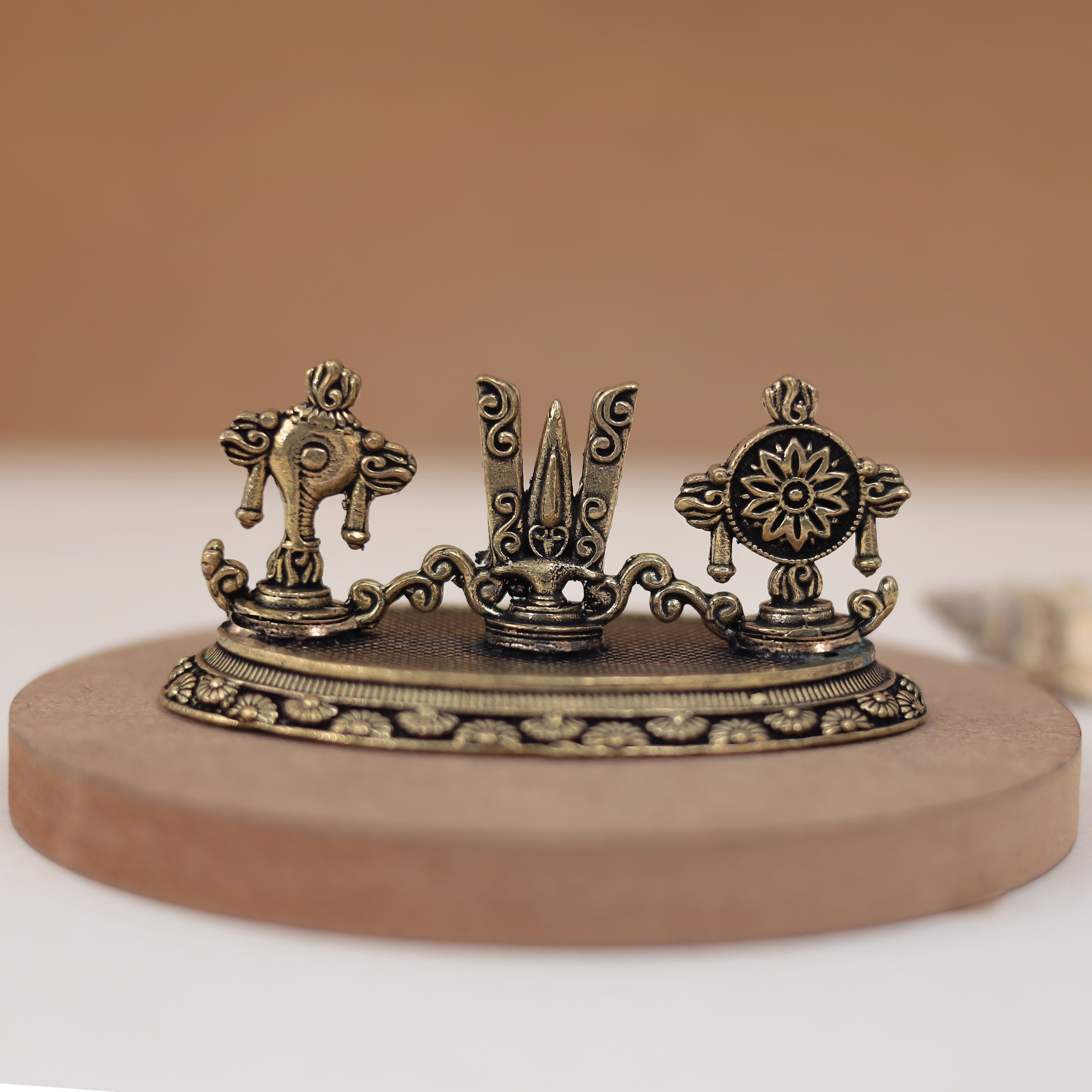 Antique Finish Shanku Chakar Naman Idol/Tirupati Balaji Tilak Statue in 2 Inch