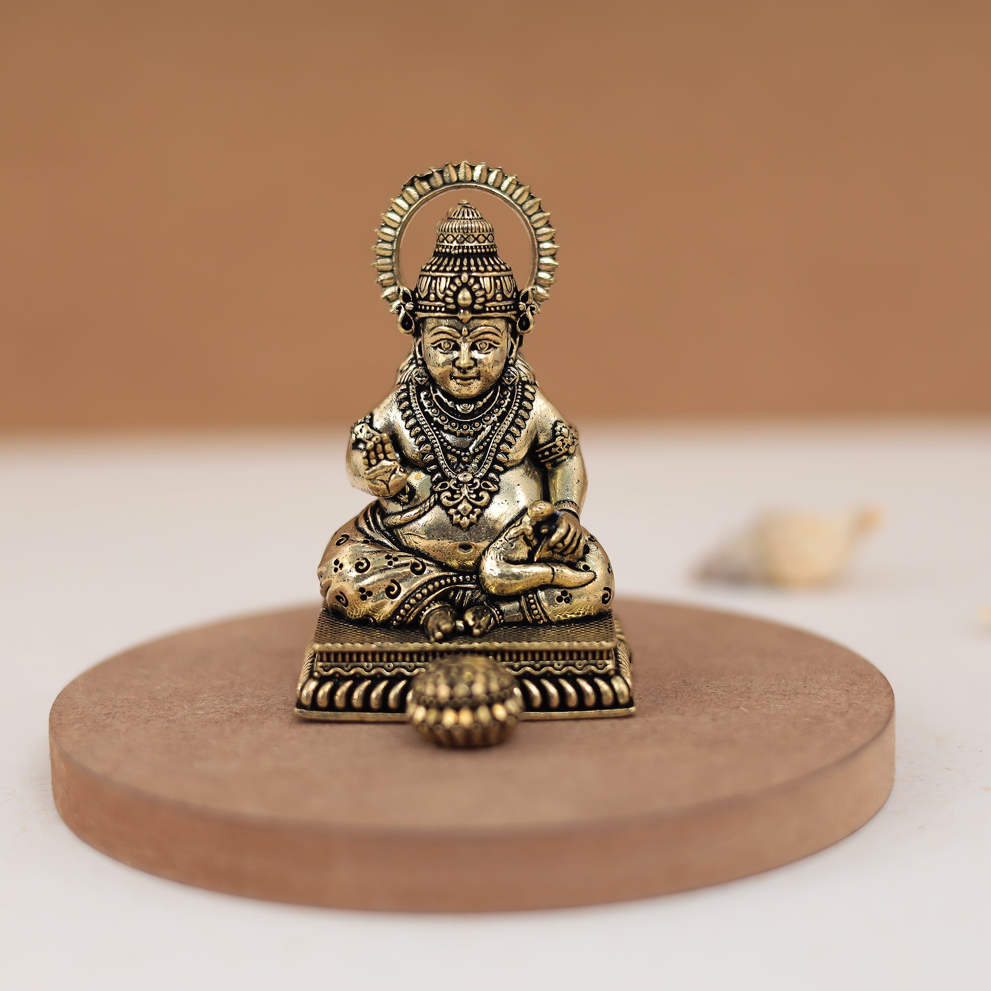 Superfine Antique Kuber - Symbol of Wealth (In Brass)/Diwali Gift