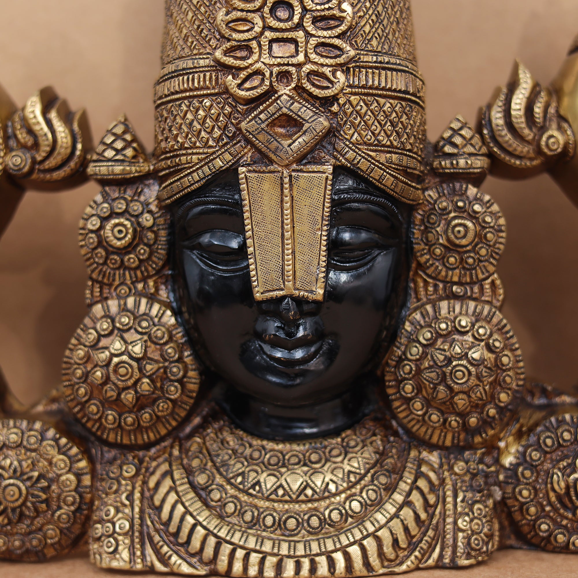 Brass Tirupati / Venkateshwar Bala Ji Bust Wall Hanging – Black & Golden Finish | Divine Temple Décor