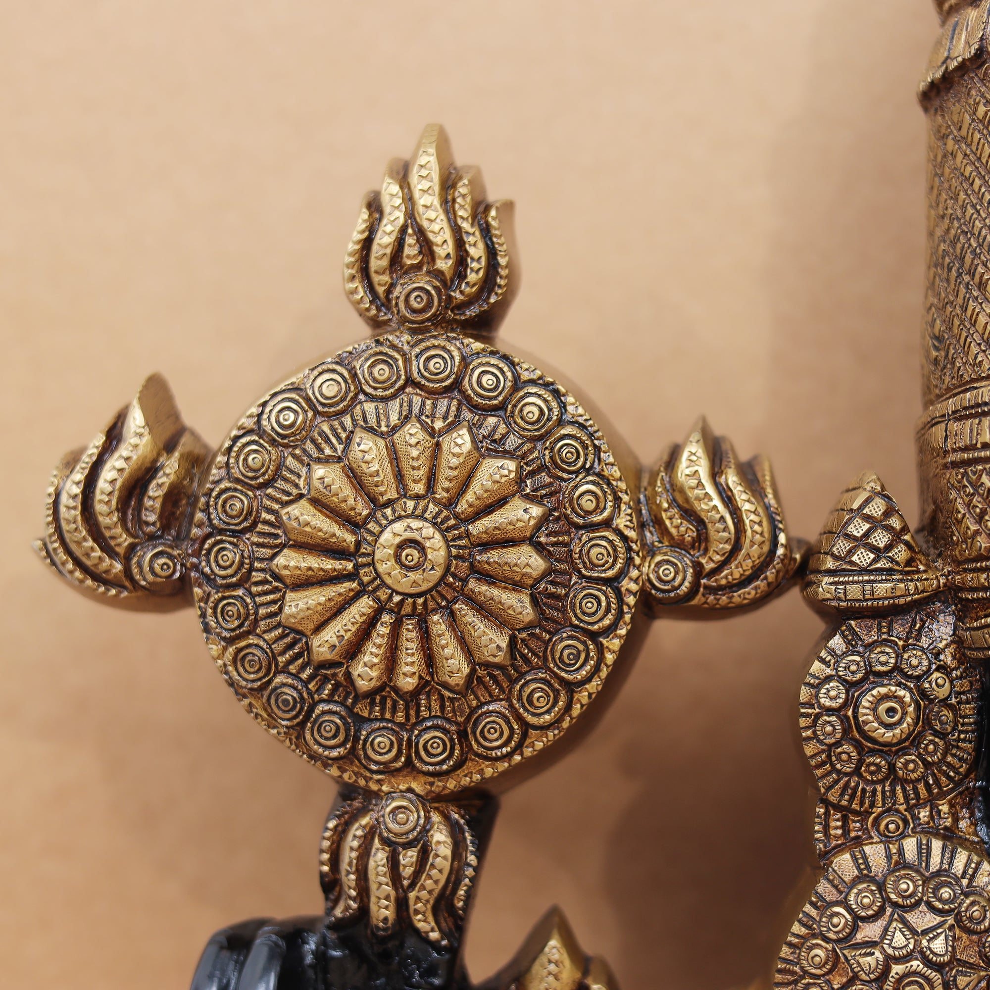 Brass Tirupati / Venkateshwar Bala Ji Bust Wall Hanging – Black & Golden Finish | Divine Temple Décor