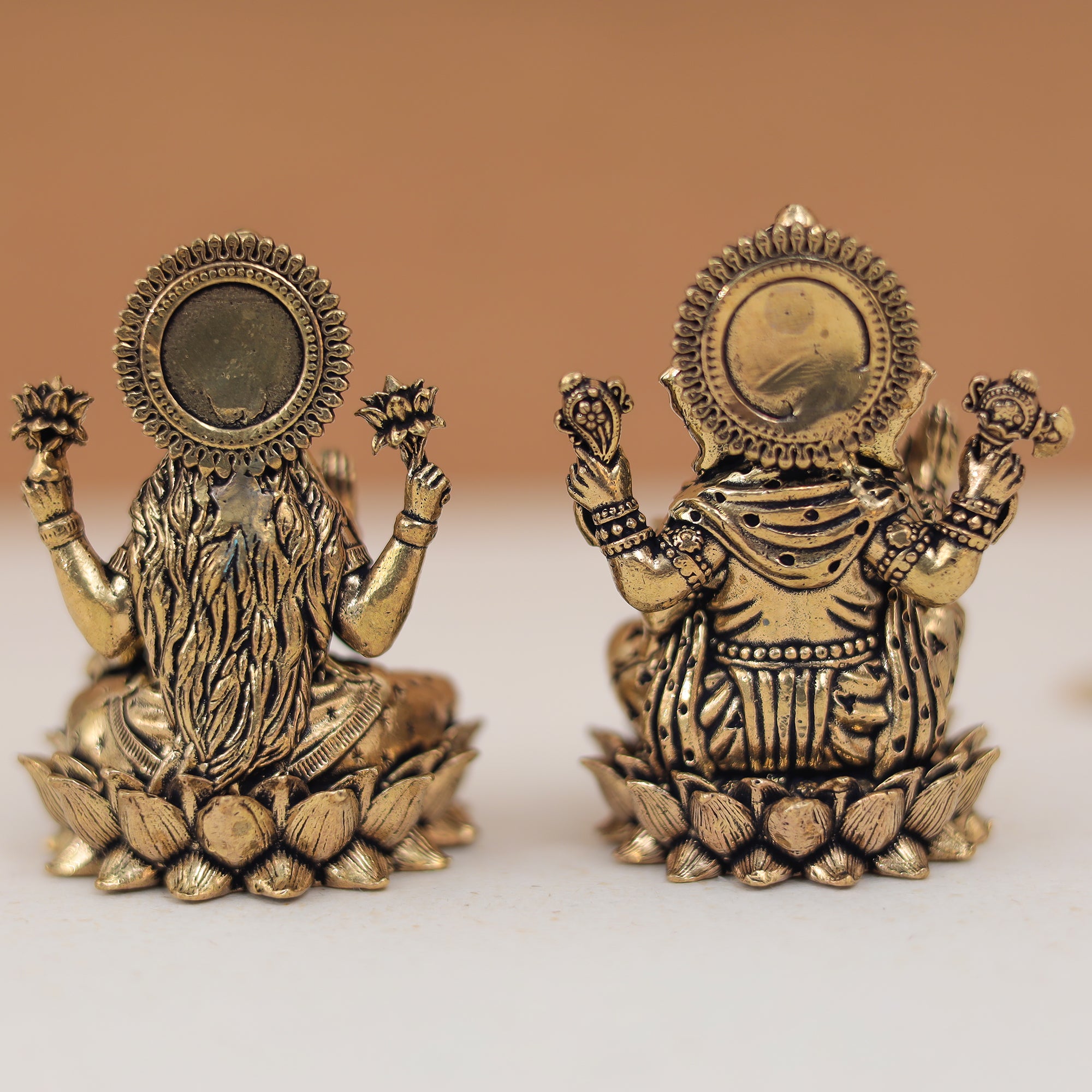 Diwali Special Lakshmi & Ganesh Idol Pair/Customised Gift Box In 2.5 Inches